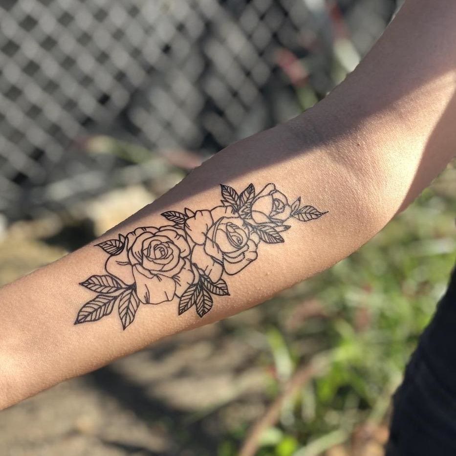 Roses Outline - Temporary Tattoo
